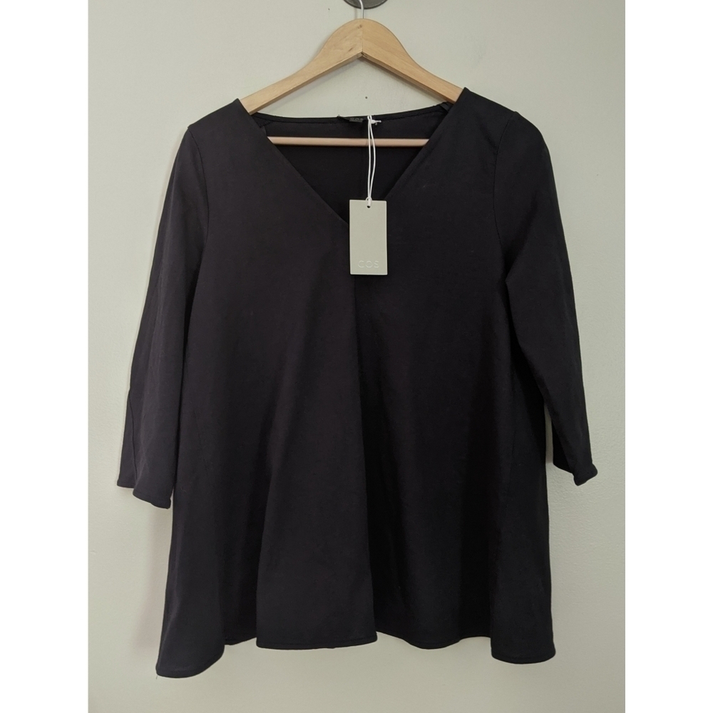 🆕 COS Deep V-Neck Jersey Top in Black Size XS